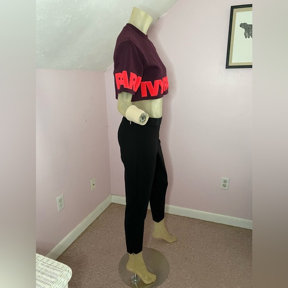 IVY PARK Chenille Logo Boxy Crop Tee - Picture 5 of 15